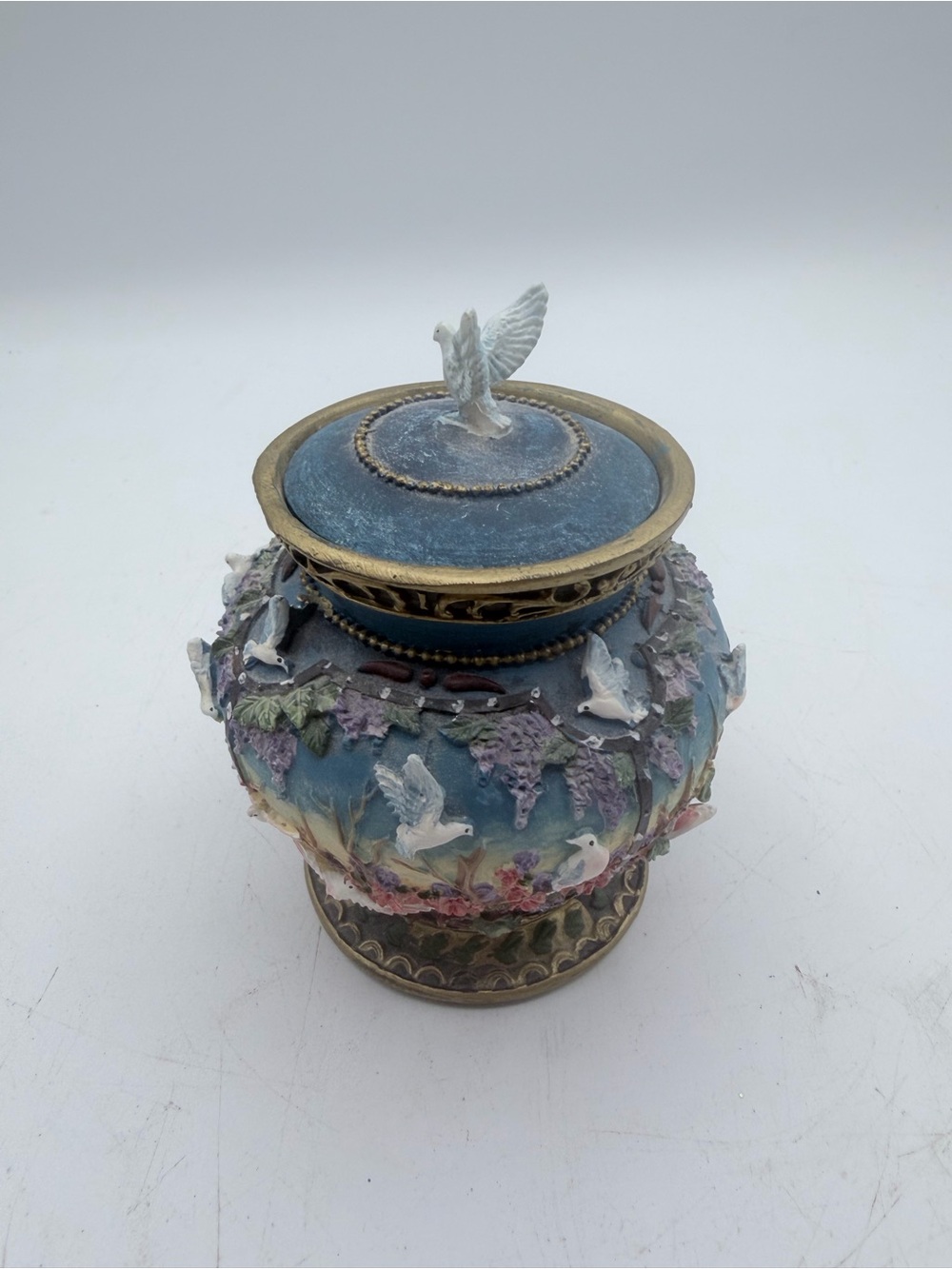 Decorative Blue Ceramic Bird Relief trinket box with Lid